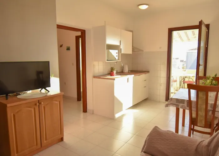 بيت ضيافة Krsevan زادار